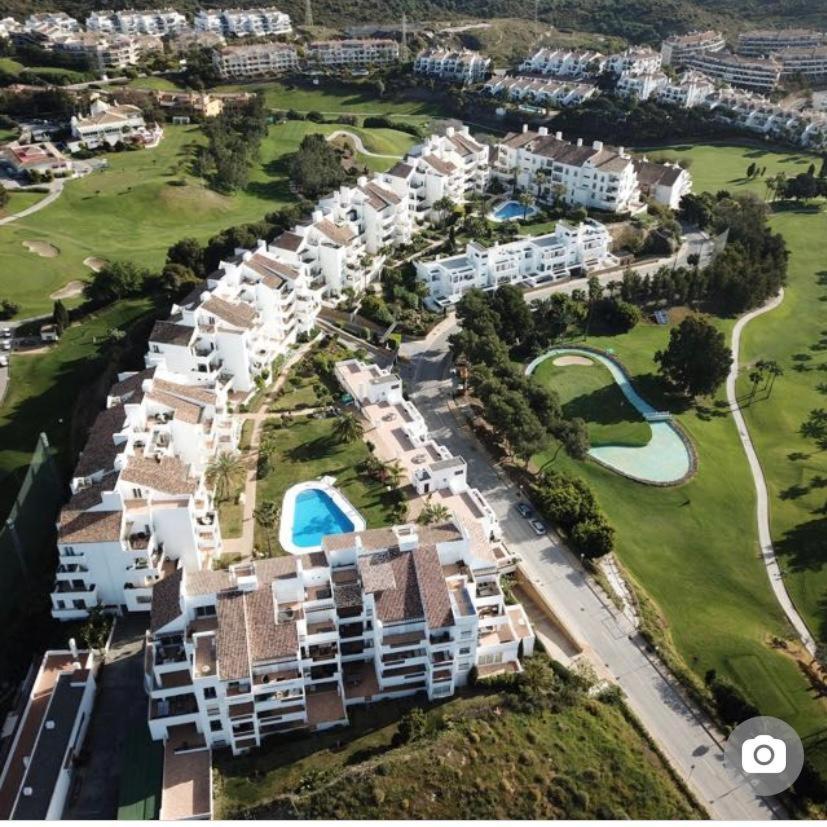 Miraflores Golf Gardens II Luxe Appartement At Riviera Del Sol Sitio de Calahonda Екстер'єр фото